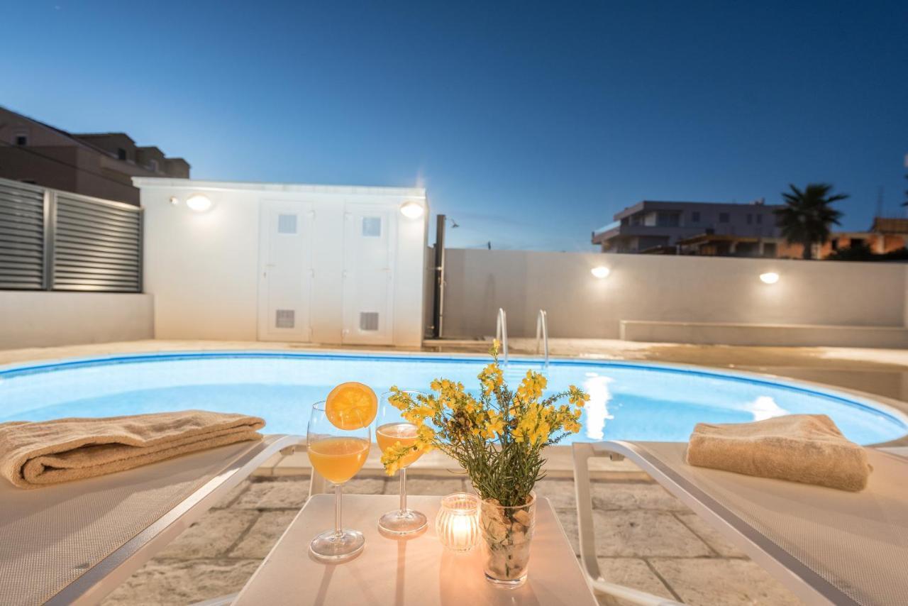 Villa Lena Luxury Apartments نوفاليا المظهر الخارجي الصورة